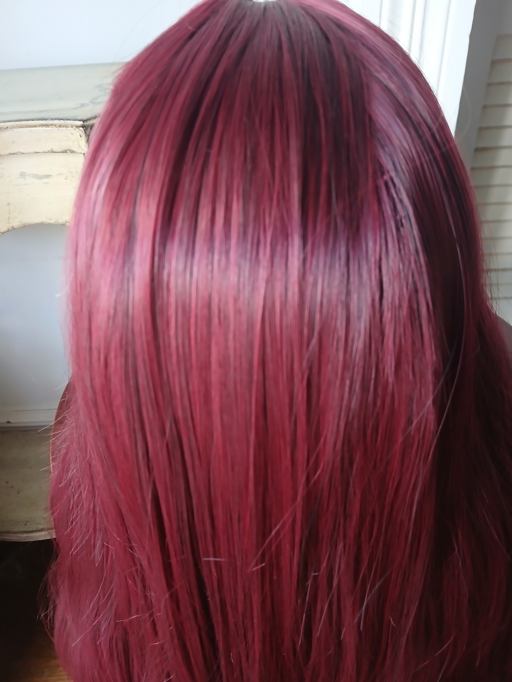 Long Straight Burgundy Women’s Wig - Brand New - Picture 3 of 8